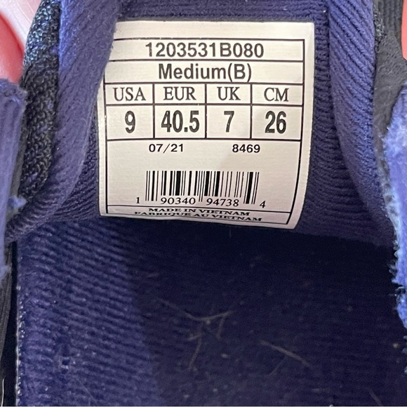 Brooks Women's Adrenaline GTS 22 shoe size 9 running walking casual work out gym - Picture 6 of 15